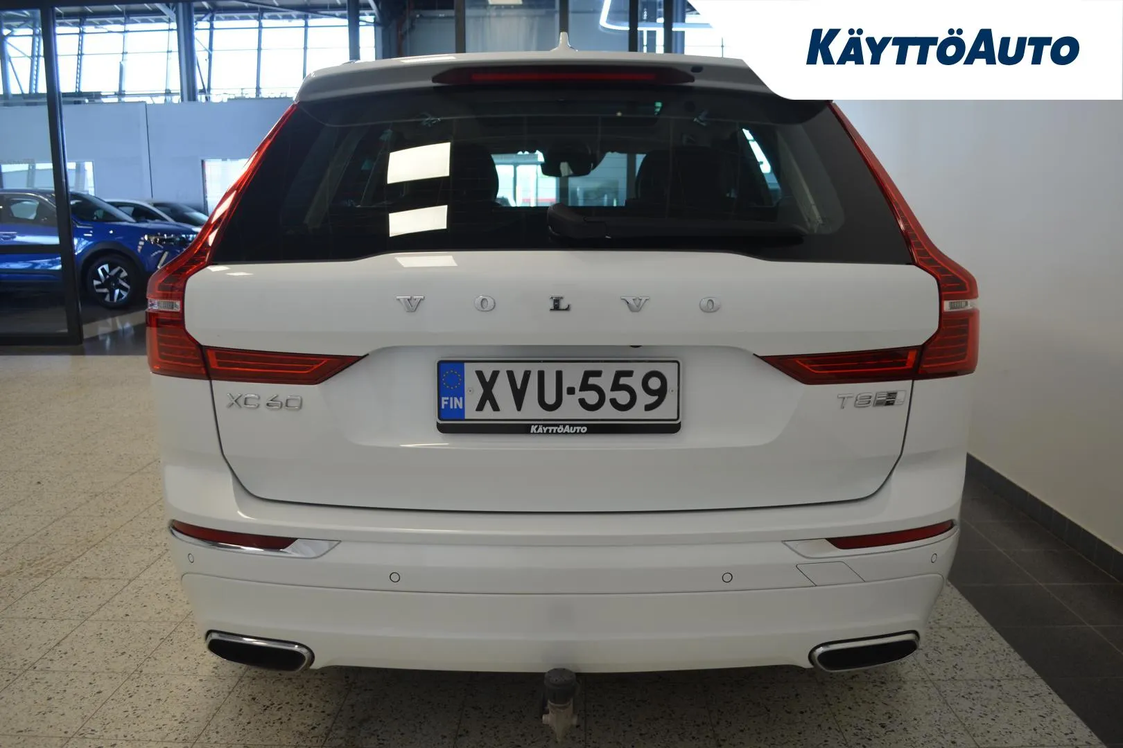 VOLVO XC60 XVU-559 carousel image