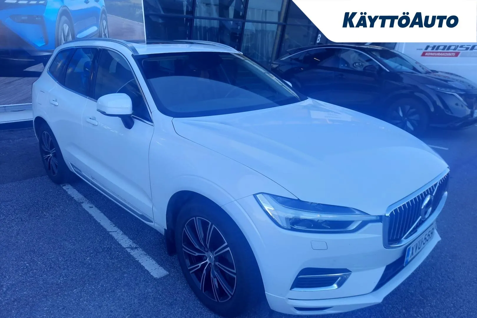 VOLVO XC60 XVU-559 carousel image