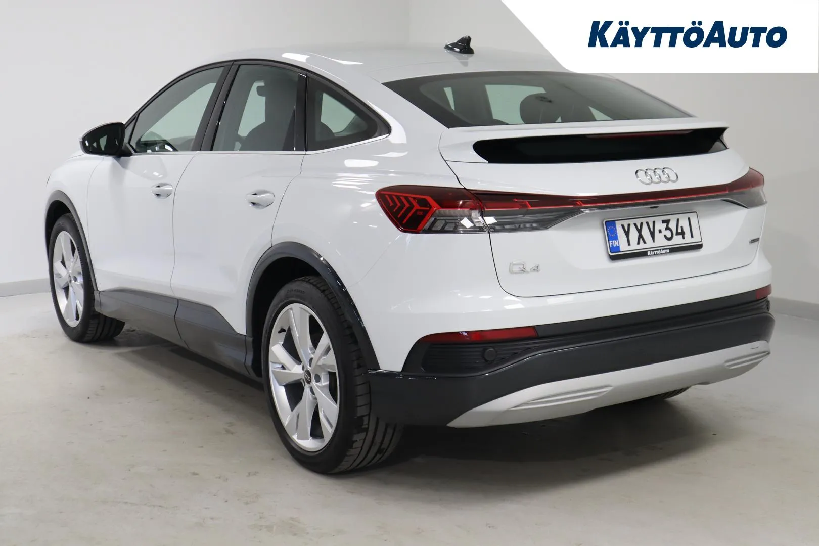 AUDI Q4 e-tron YXV-341 carousel image