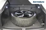 AUDI Q4 e-tron YXV-341 carousel thumbs