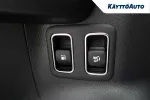 Mercedes-Benz GLA XUZ-620 carousel thumbs