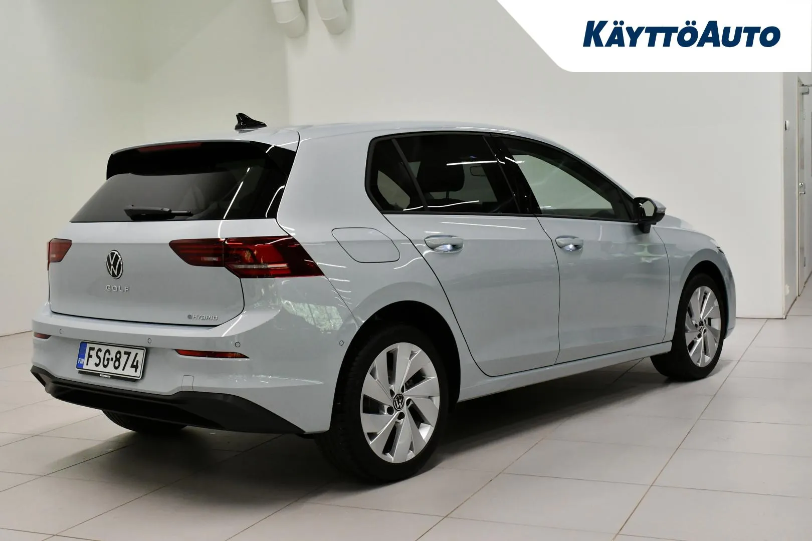 VOLKSWAGEN Golf FSG-874 carousel image