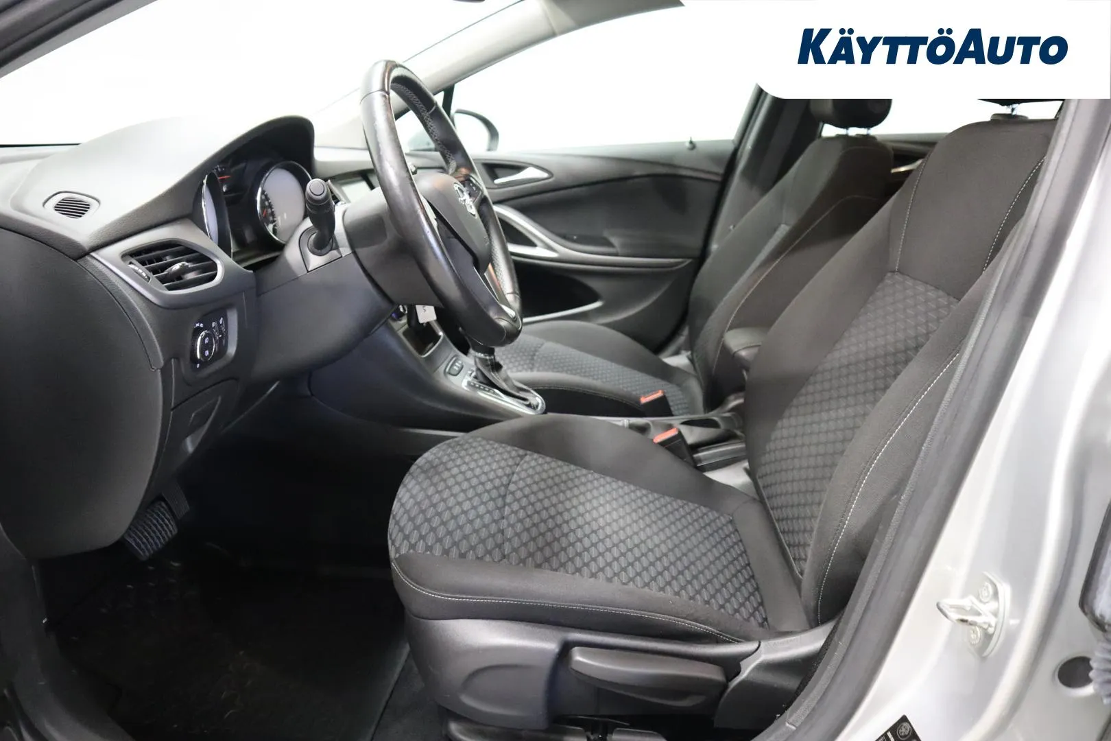 OPEL Astra OXU-625 carousel image