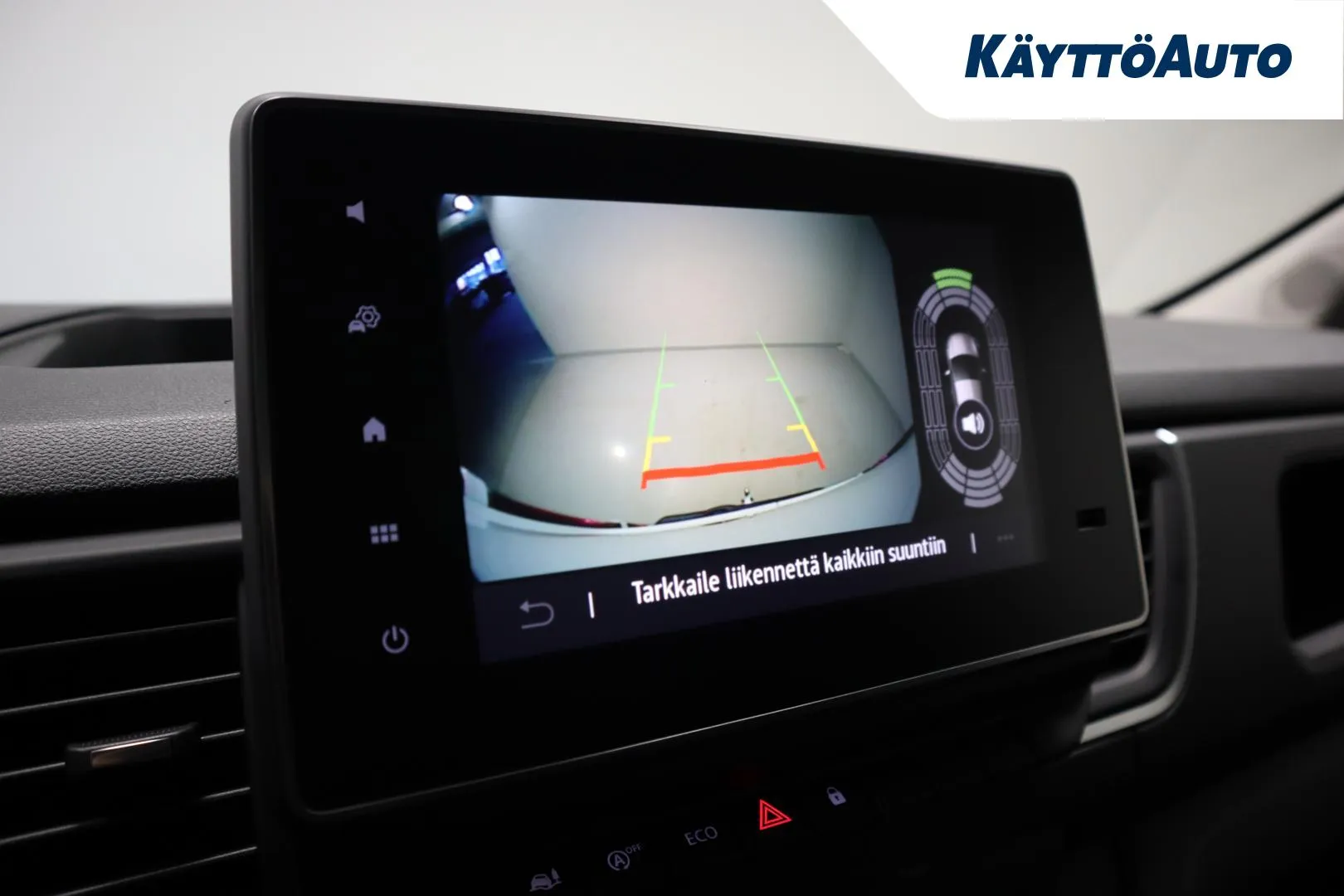 Nissan Primastar XUZ-232 carousel image