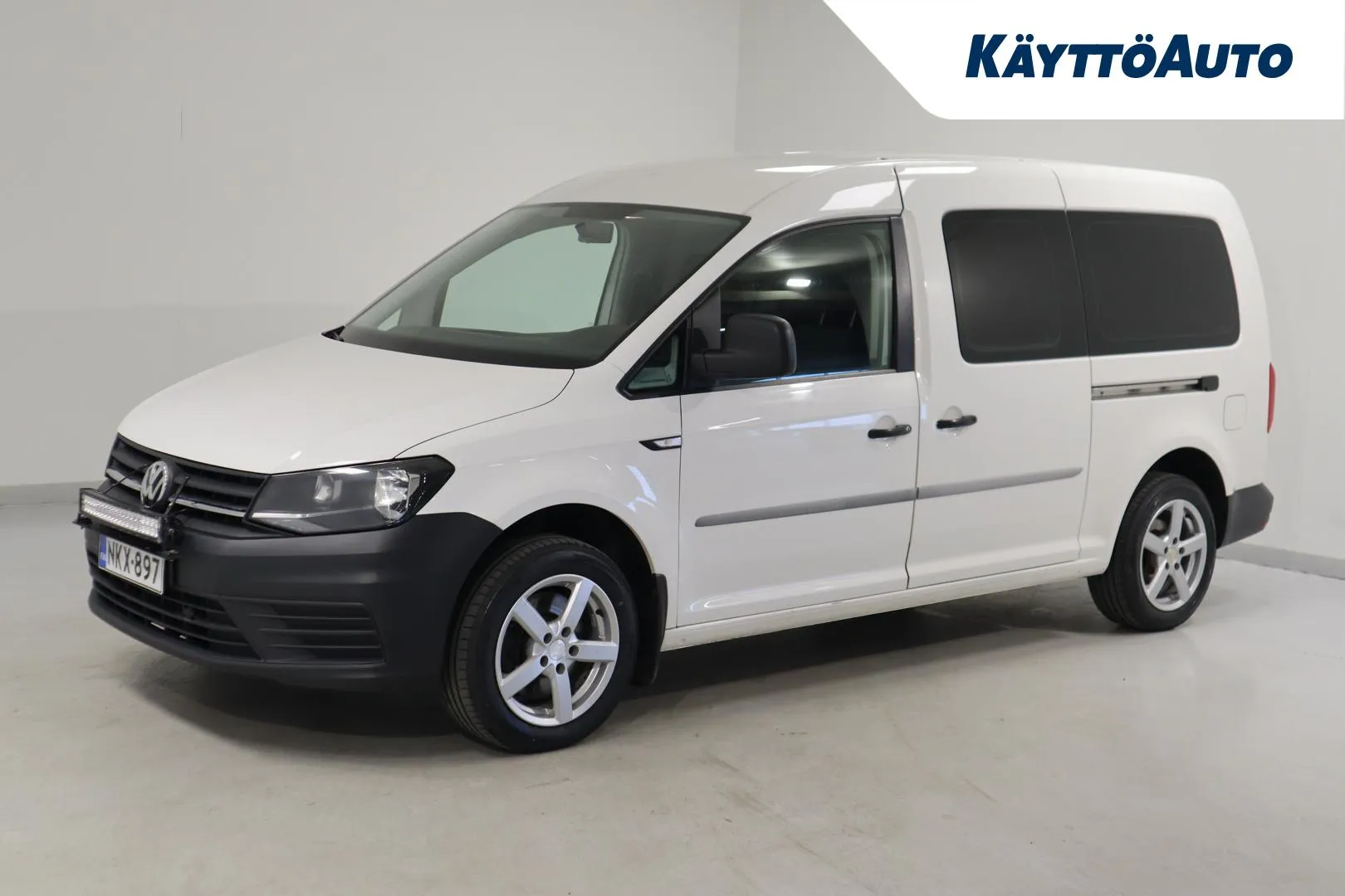 VOLKSWAGEN Caddy Maxi NKX-897 carousel image