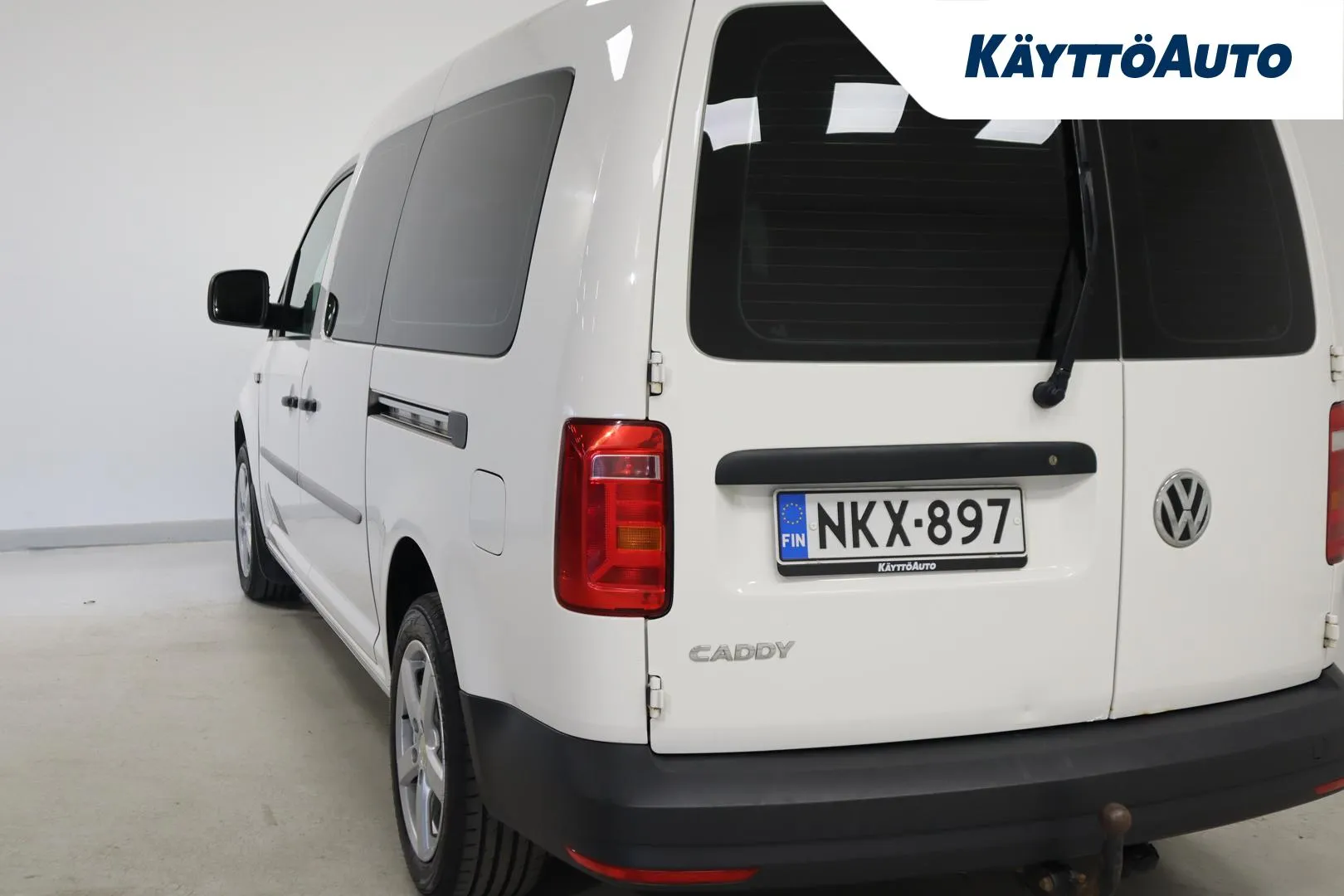 VOLKSWAGEN Caddy Maxi NKX-897 carousel image