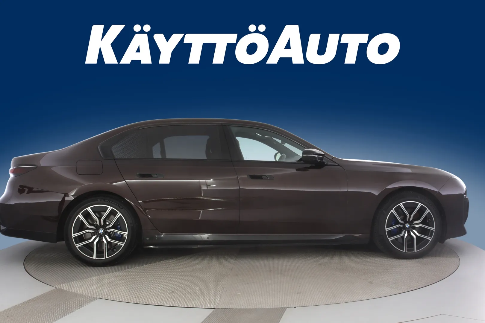 BMW 760 EVE-532 carousel image