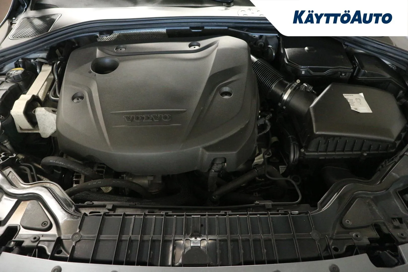 VOLVO V60 SNT-439 carousel image