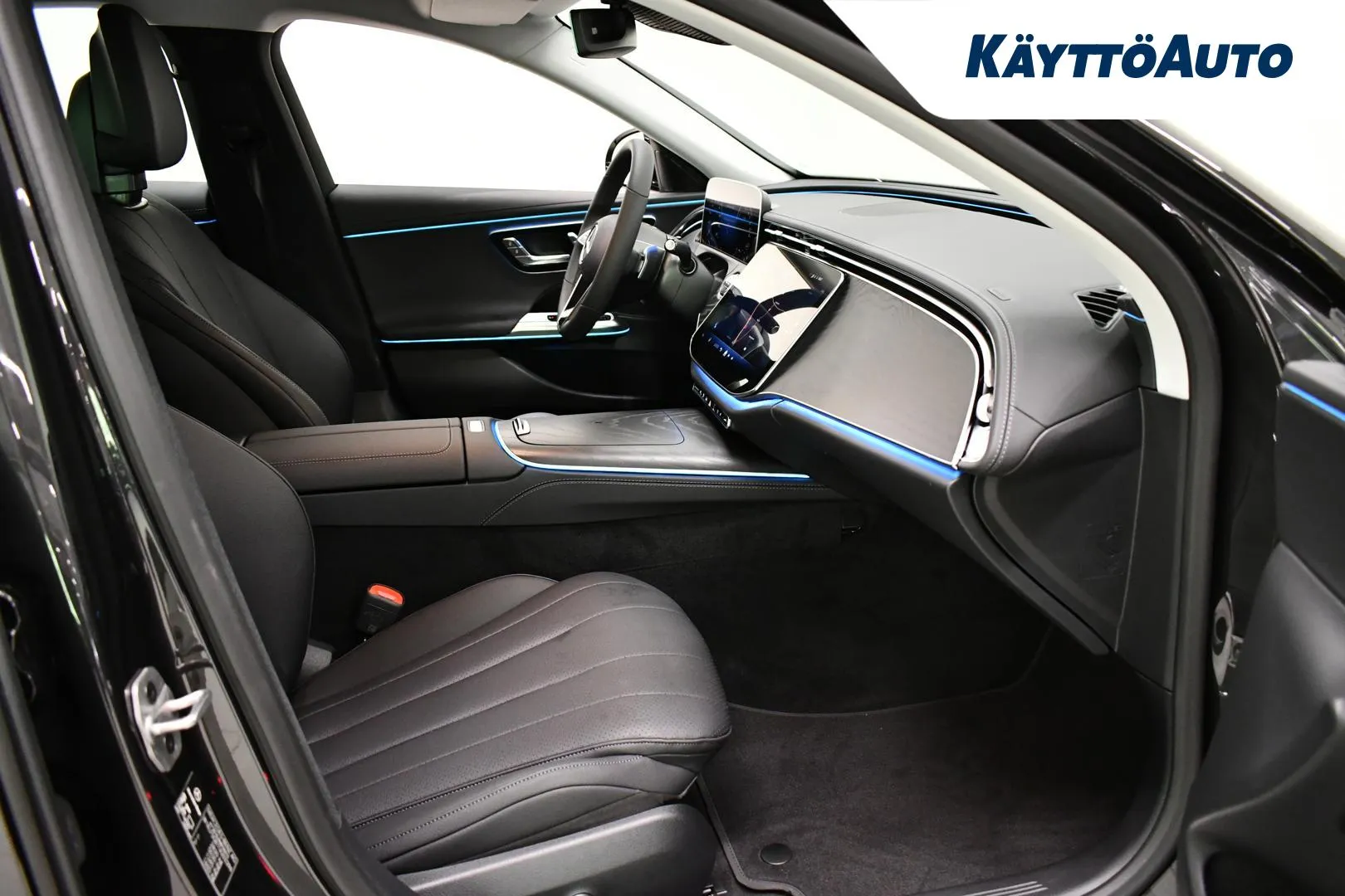 MERCEDES-BENZ E XVZ-814 carousel image