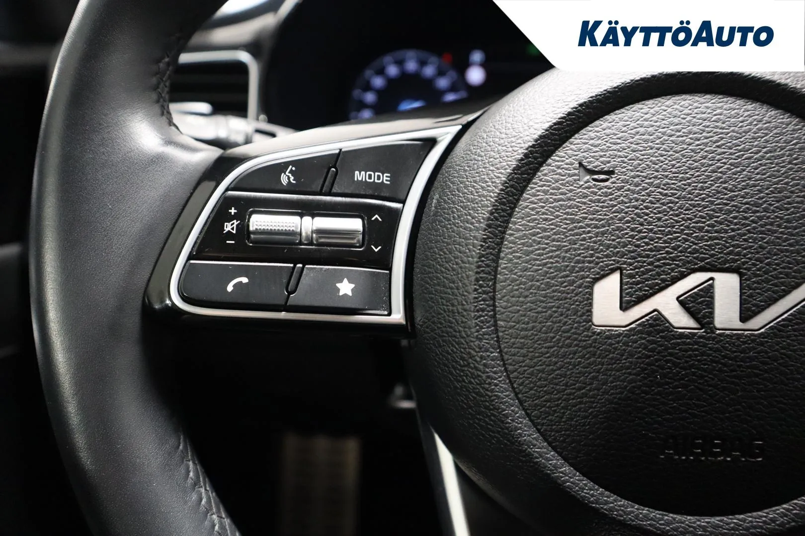 KIA Ceed XRT-445 carousel image