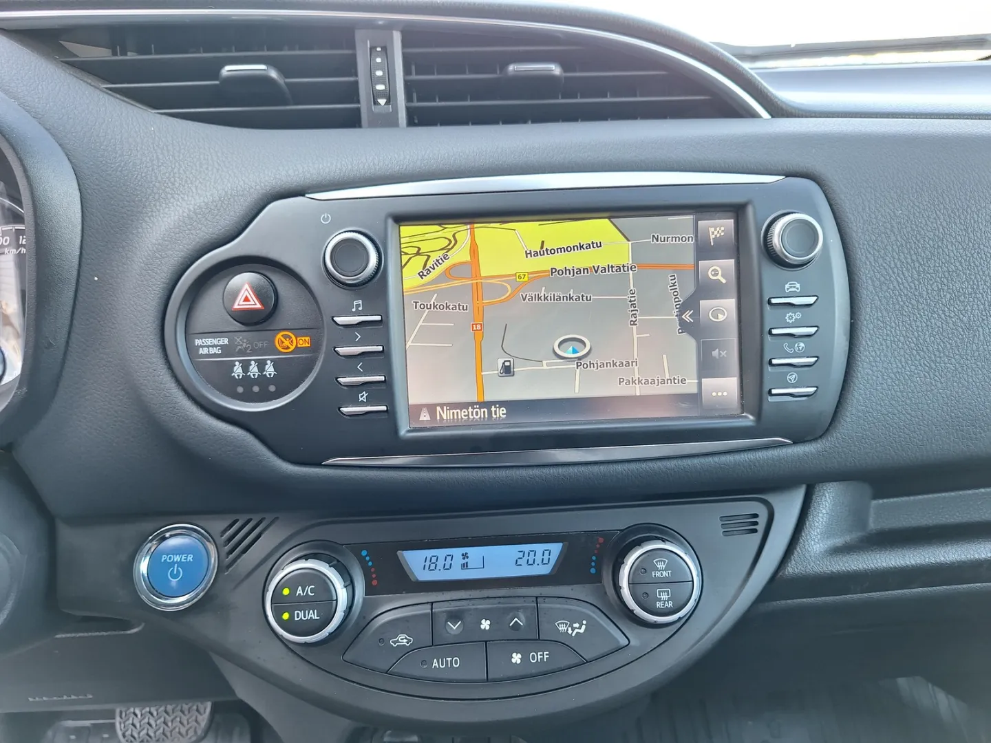 TOYOTA Yaris RUK-365 carousel image