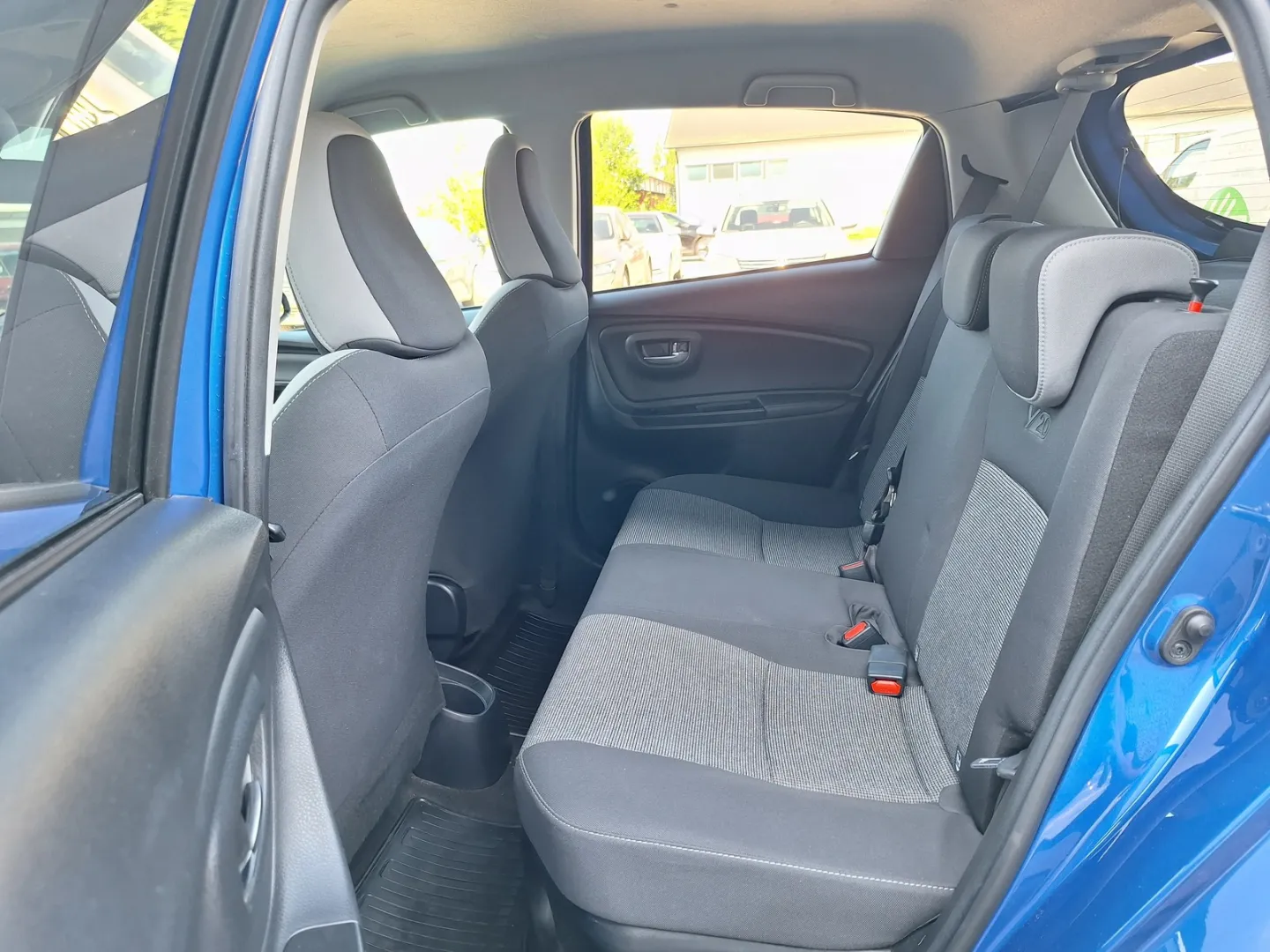 TOYOTA Yaris RUK-365 carousel image