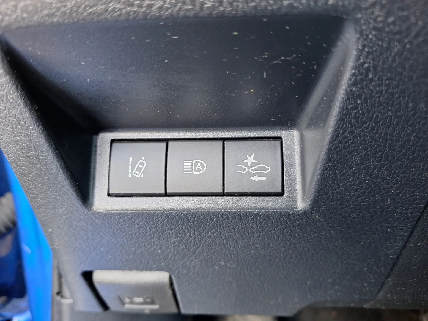 TOYOTA Yaris RUK-365 carousel image