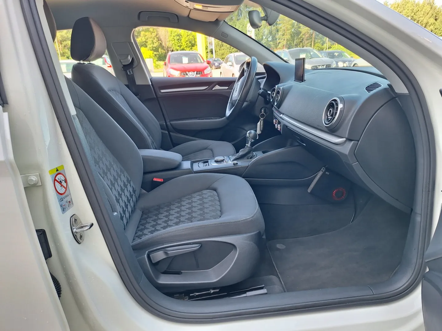 AUDI A3 XVO-327 carousel image