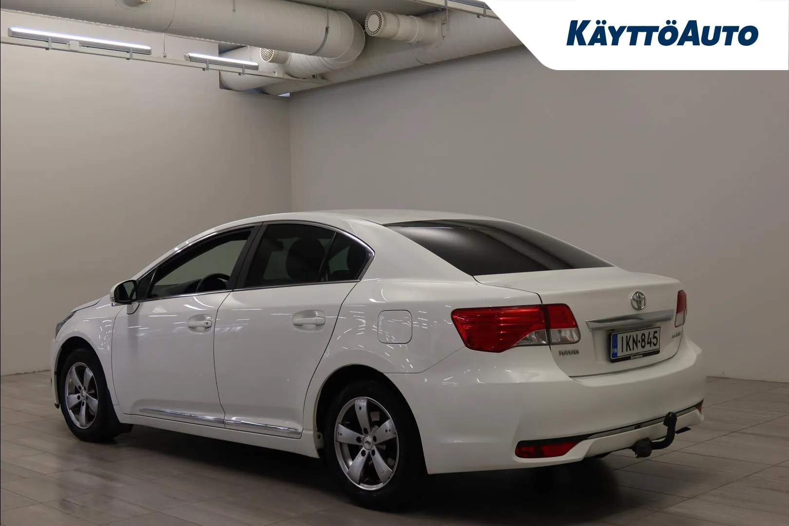 TOYOTA Avensis IKN-845 carousel image