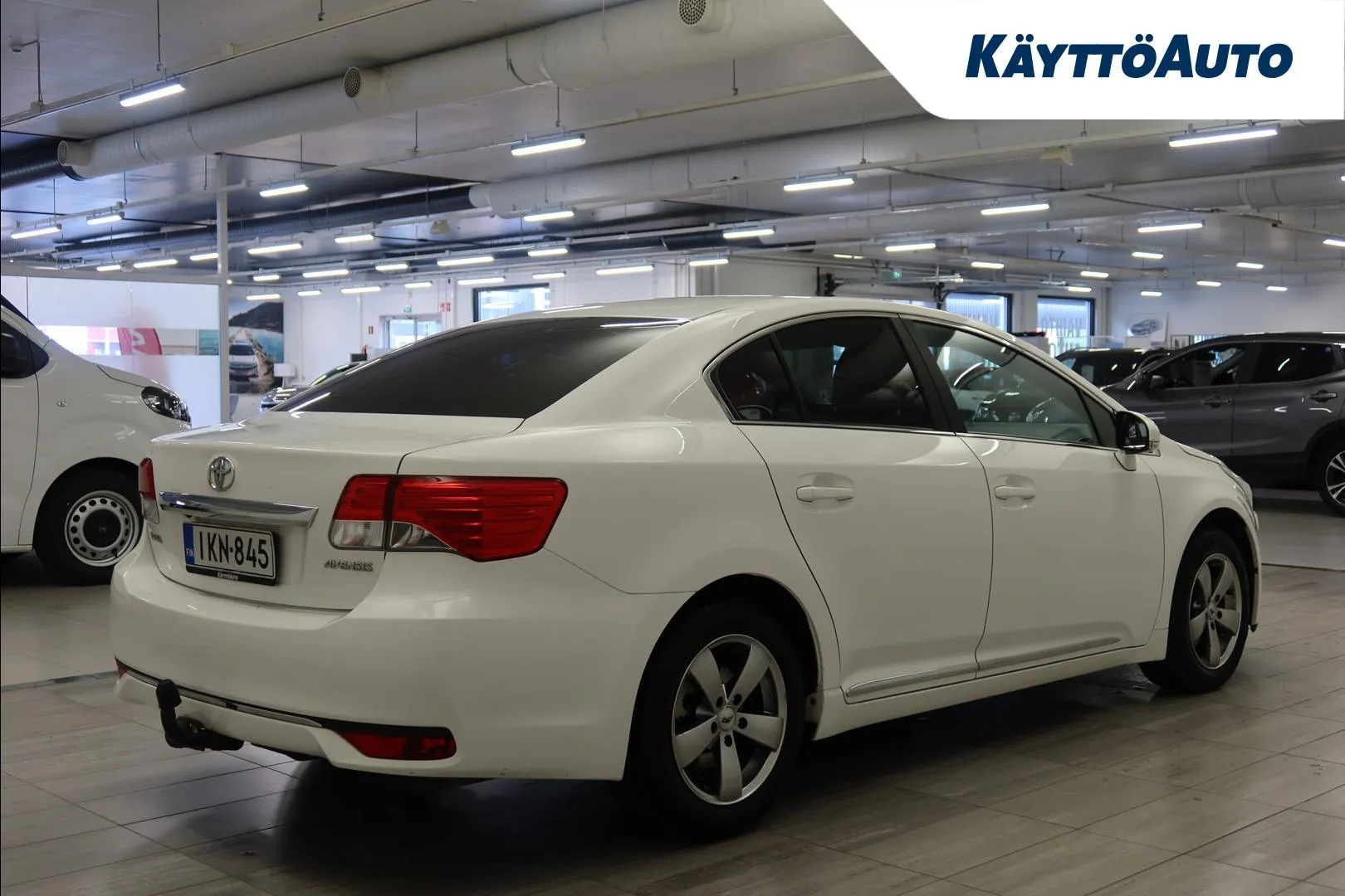 TOYOTA Avensis IKN-845 carousel image