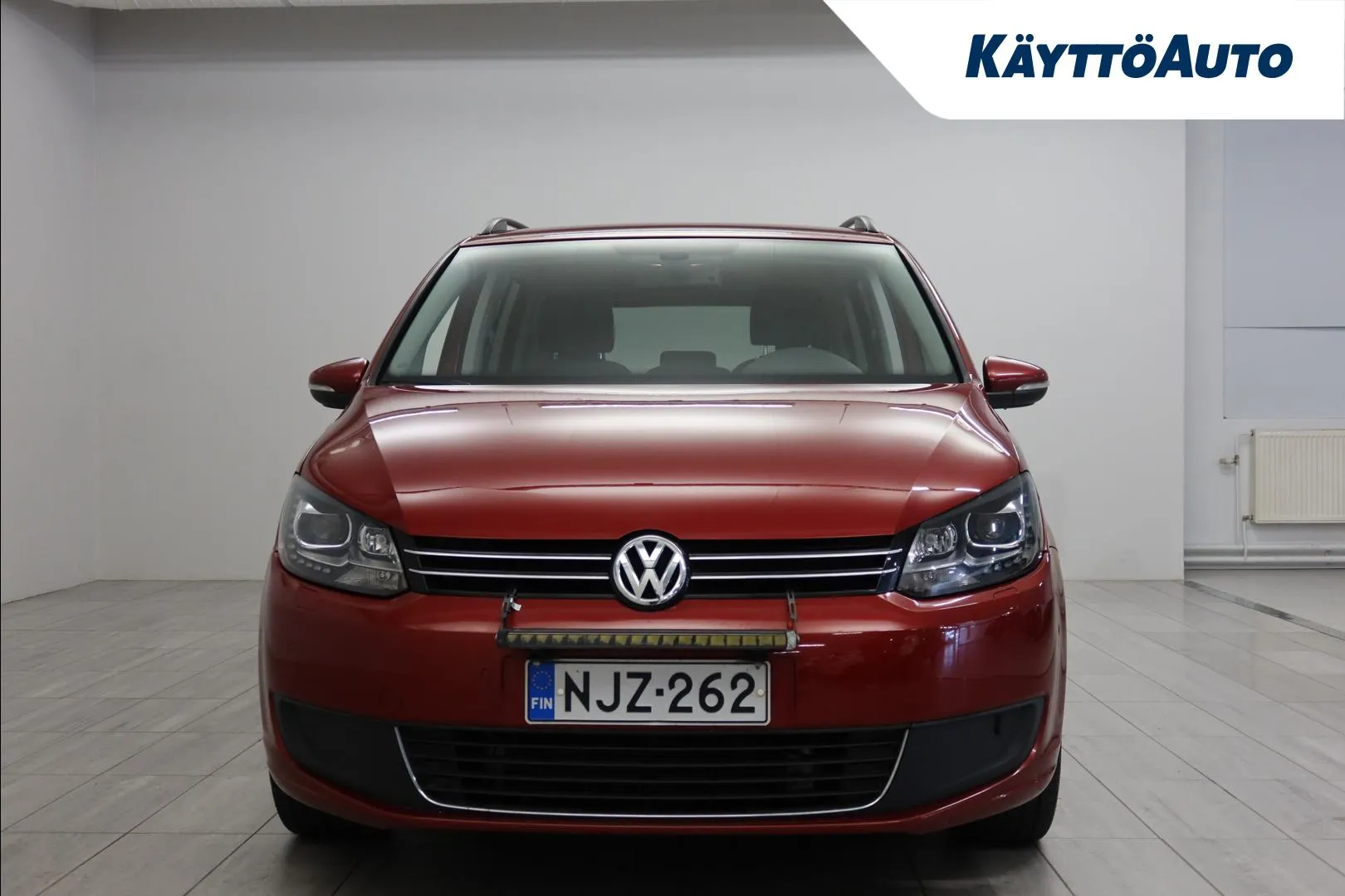 VOLKSWAGEN Touran NJZ-262 carousel image