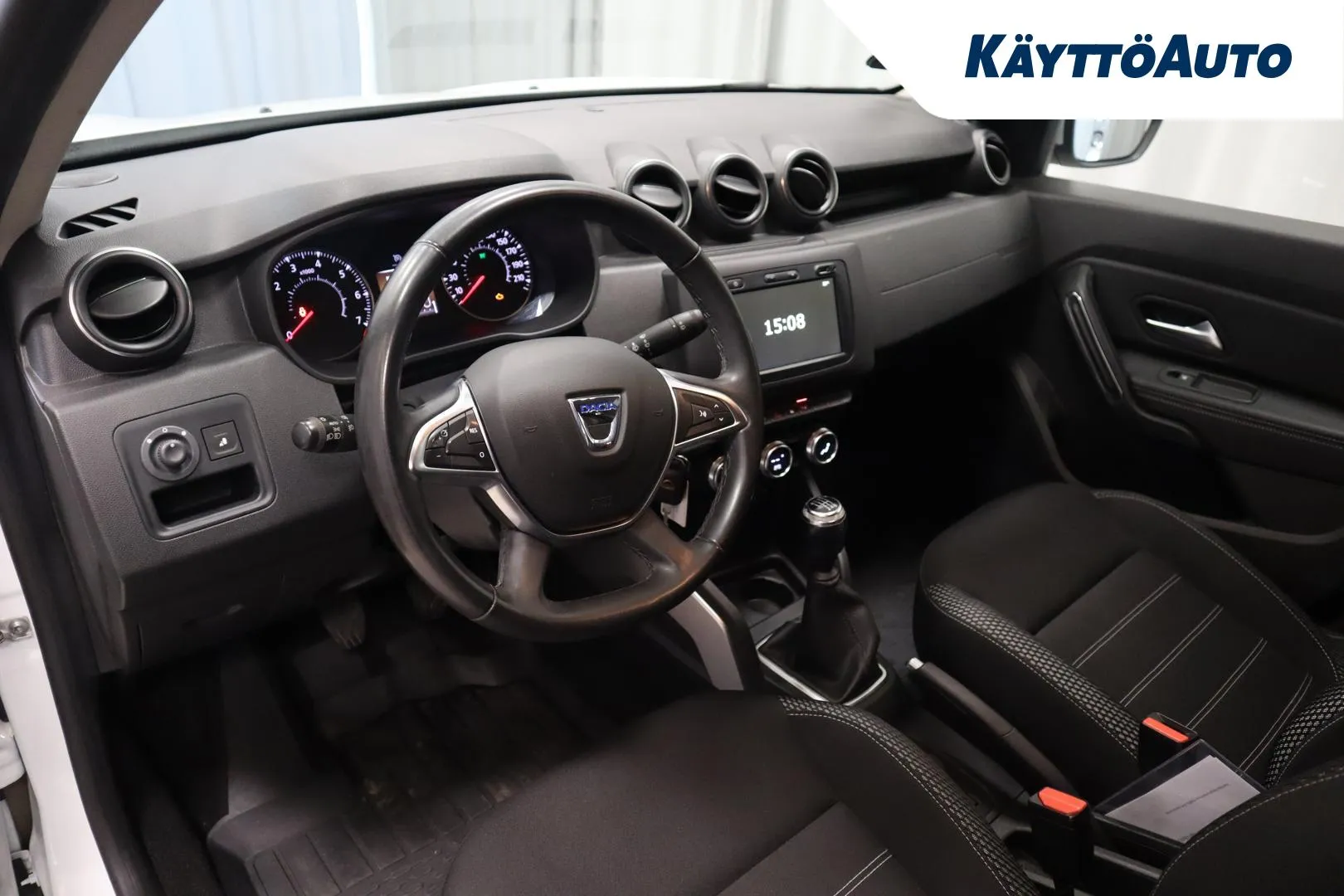 DACIA Duster ZML-709 carousel image