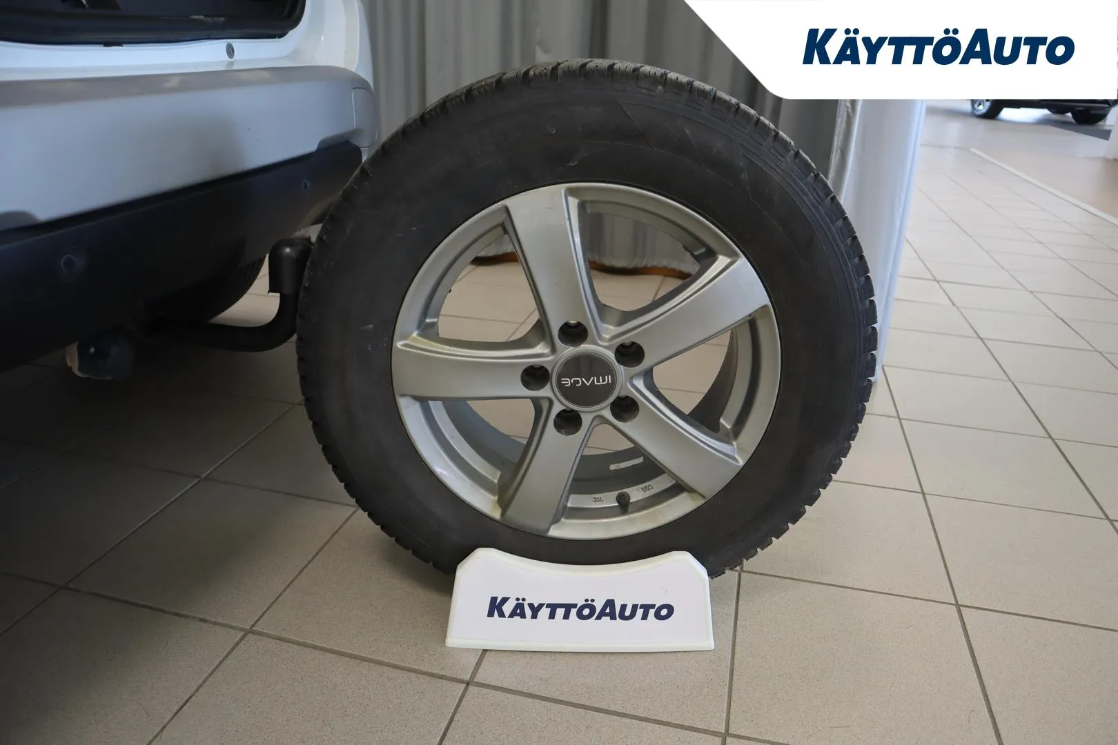 DACIA Duster ZML-709 carousel image