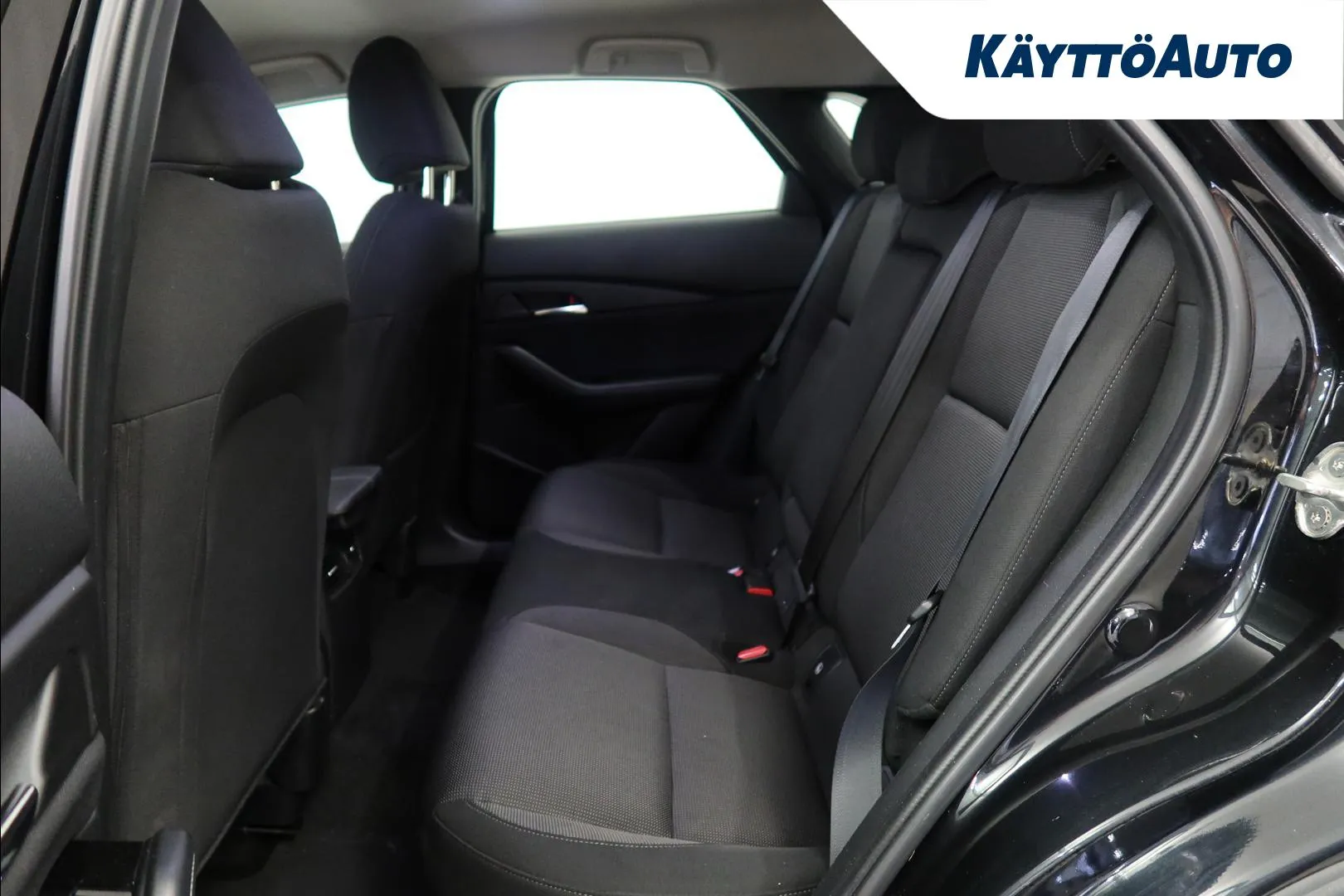 Mazda CX-30 MYY-714 carousel image