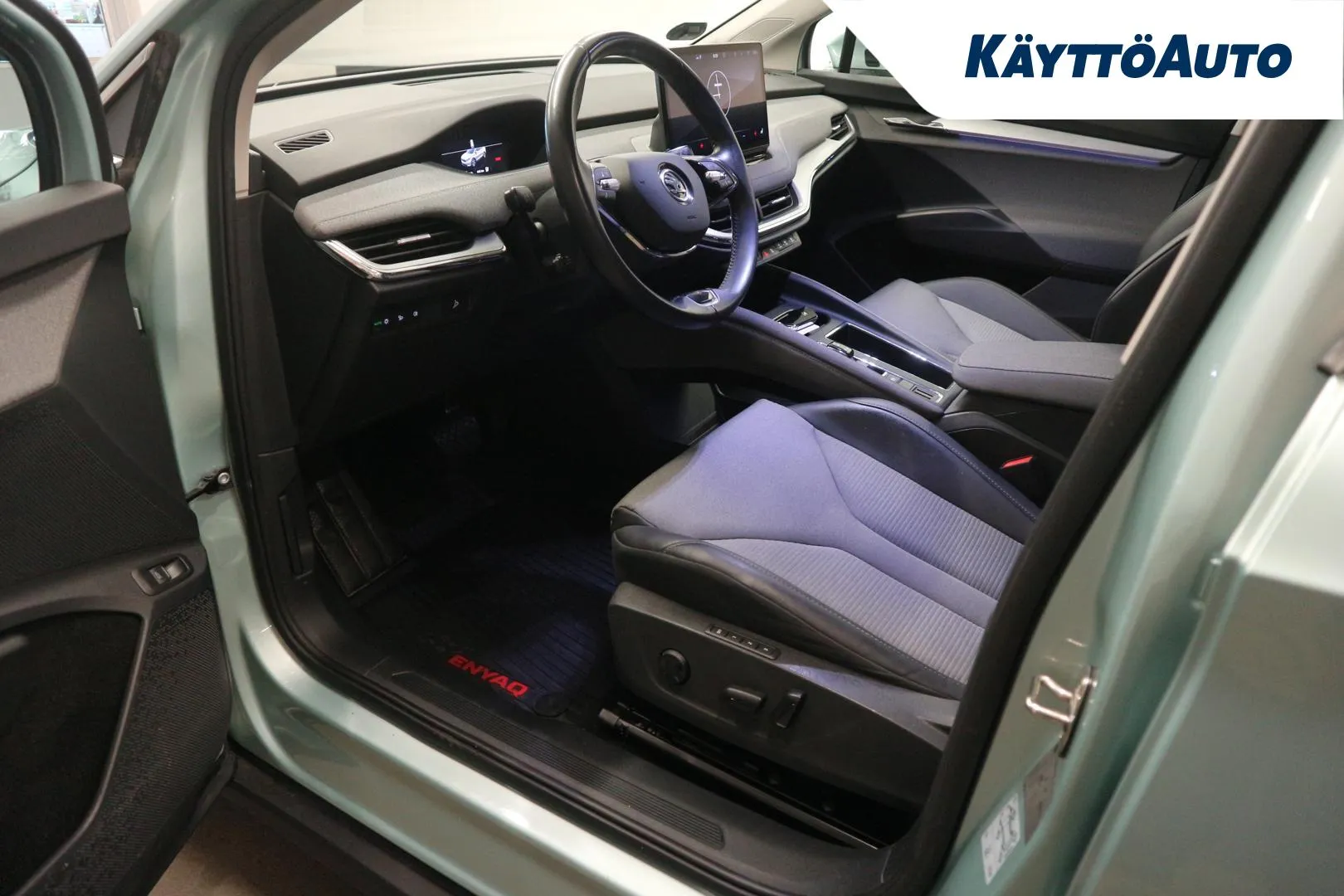 SKODA Enyaq FOU-944 carousel image