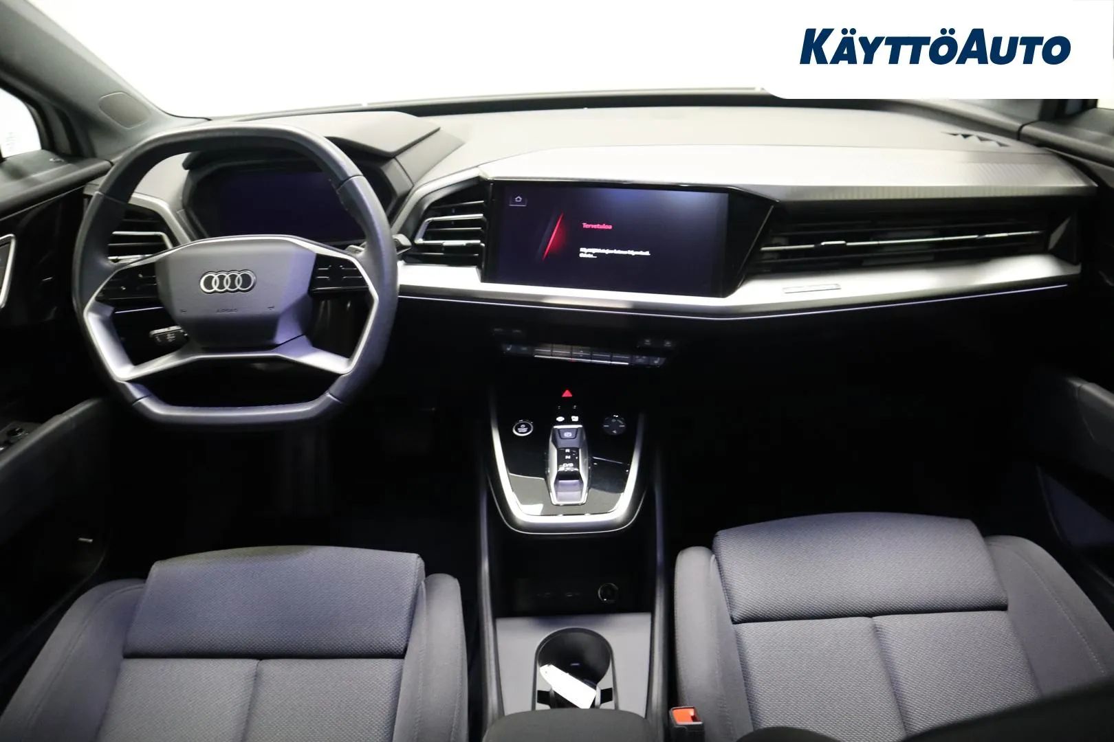 AUDI Q4 e-tron MPB-829 carousel image