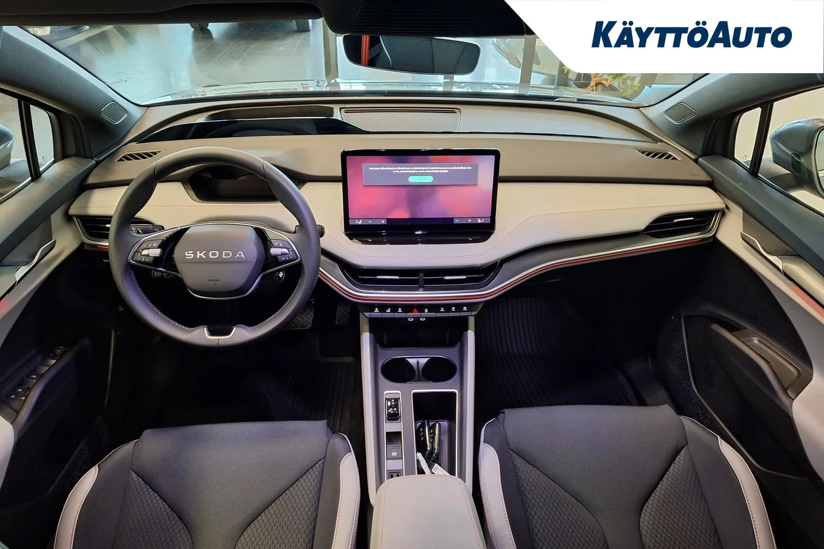 Skoda Enyaq GRI-582 carousel image