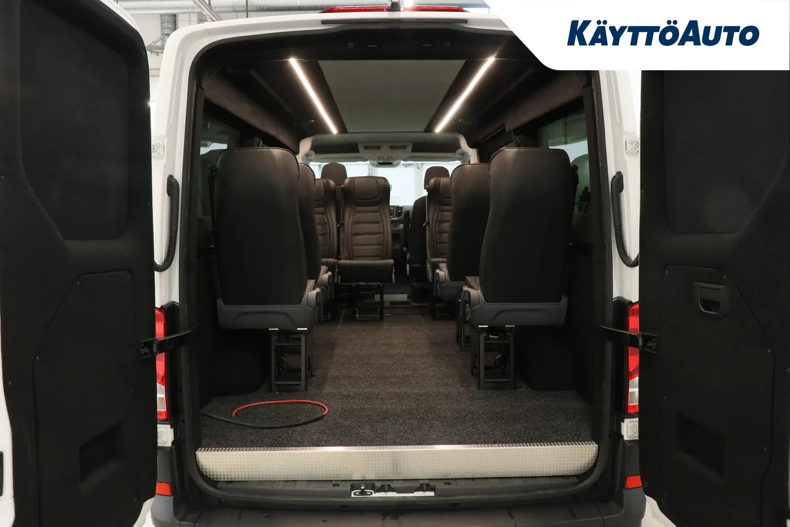 Volkswagen Crafter 057172 carousel image