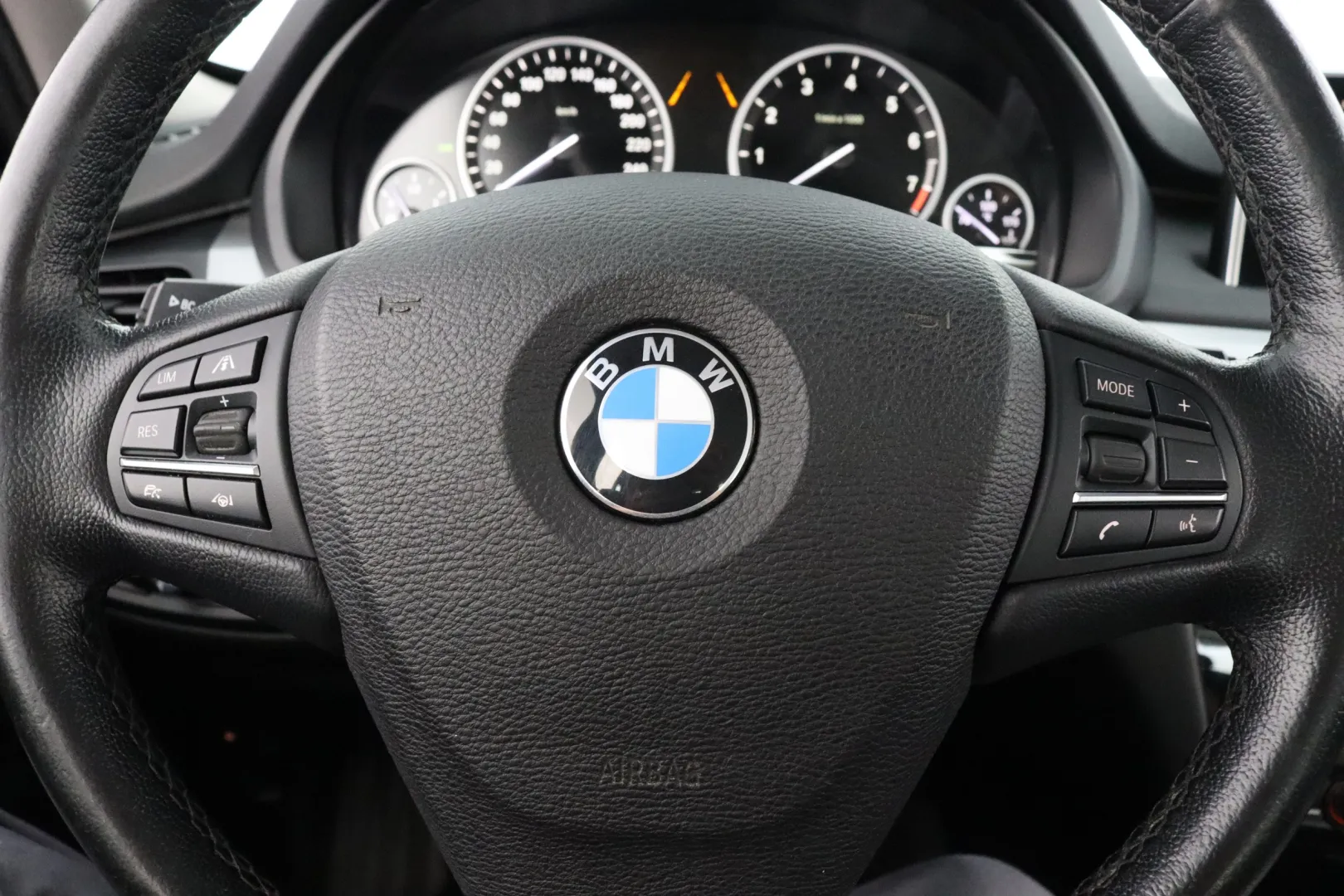BMW X5 FPZ-524 carousel image