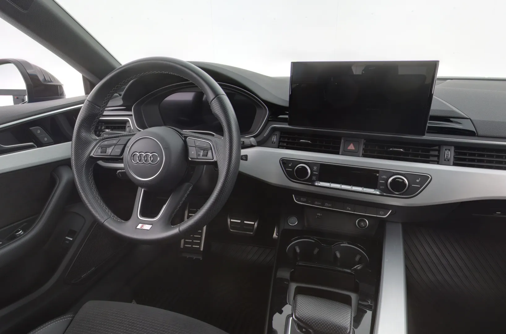AUDI A5 JMI-569 carousel image