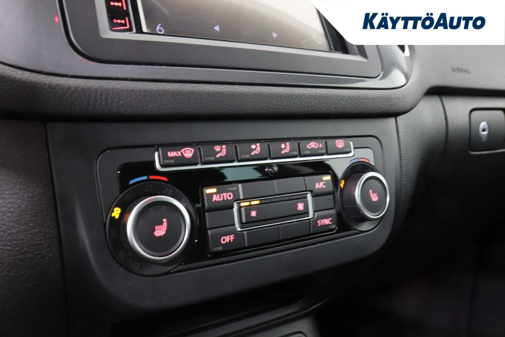 Volkswagen Tiguan UVF-898 carousel image