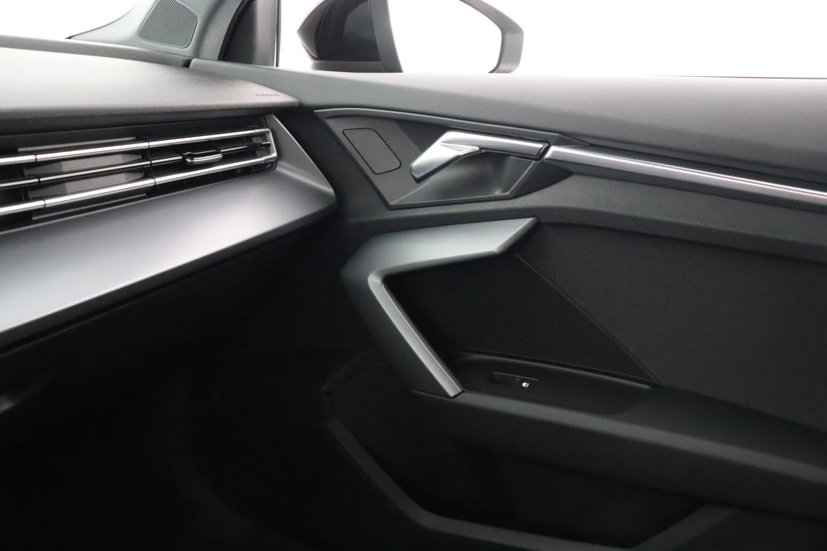 Audi A3 XVZ-940 carousel image