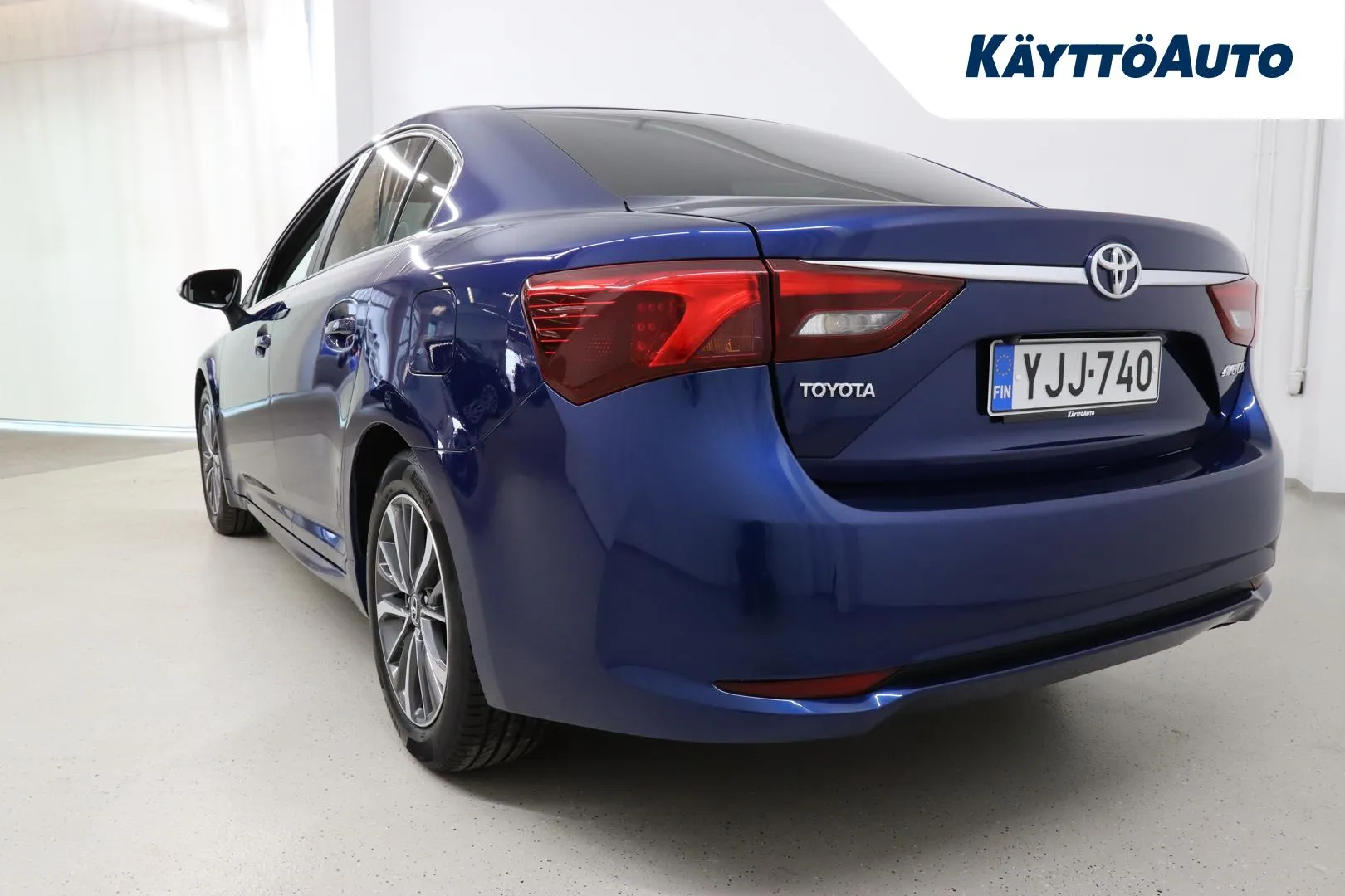 TOYOTA Avensis YJJ-740 carousel image