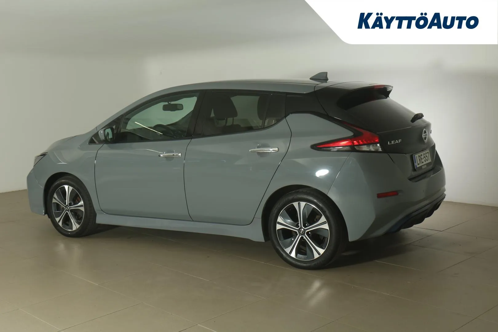 NISSAN Leaf LRE-557 carousel image