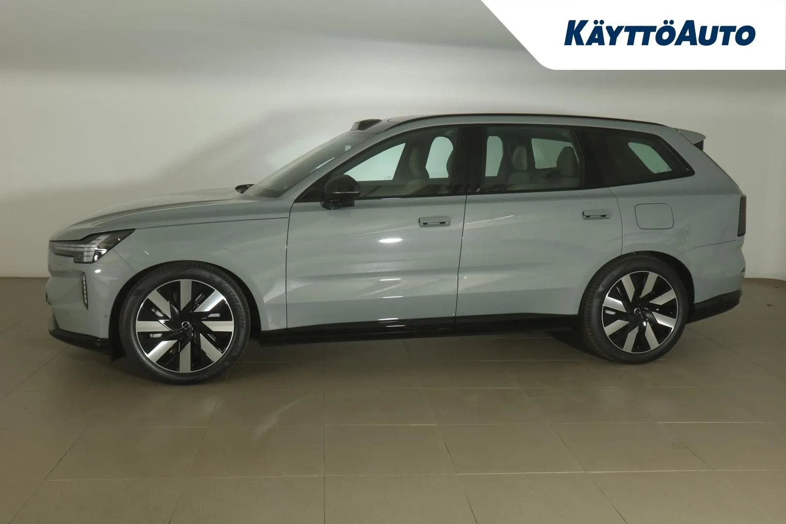 Volvo EX90 CSI-316 carousel image