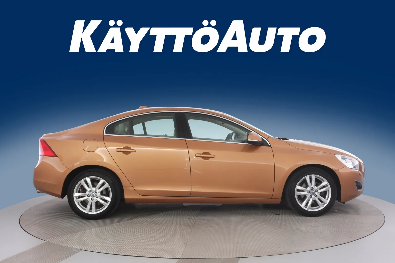 VOLVO S60 LZM-935 carousel image