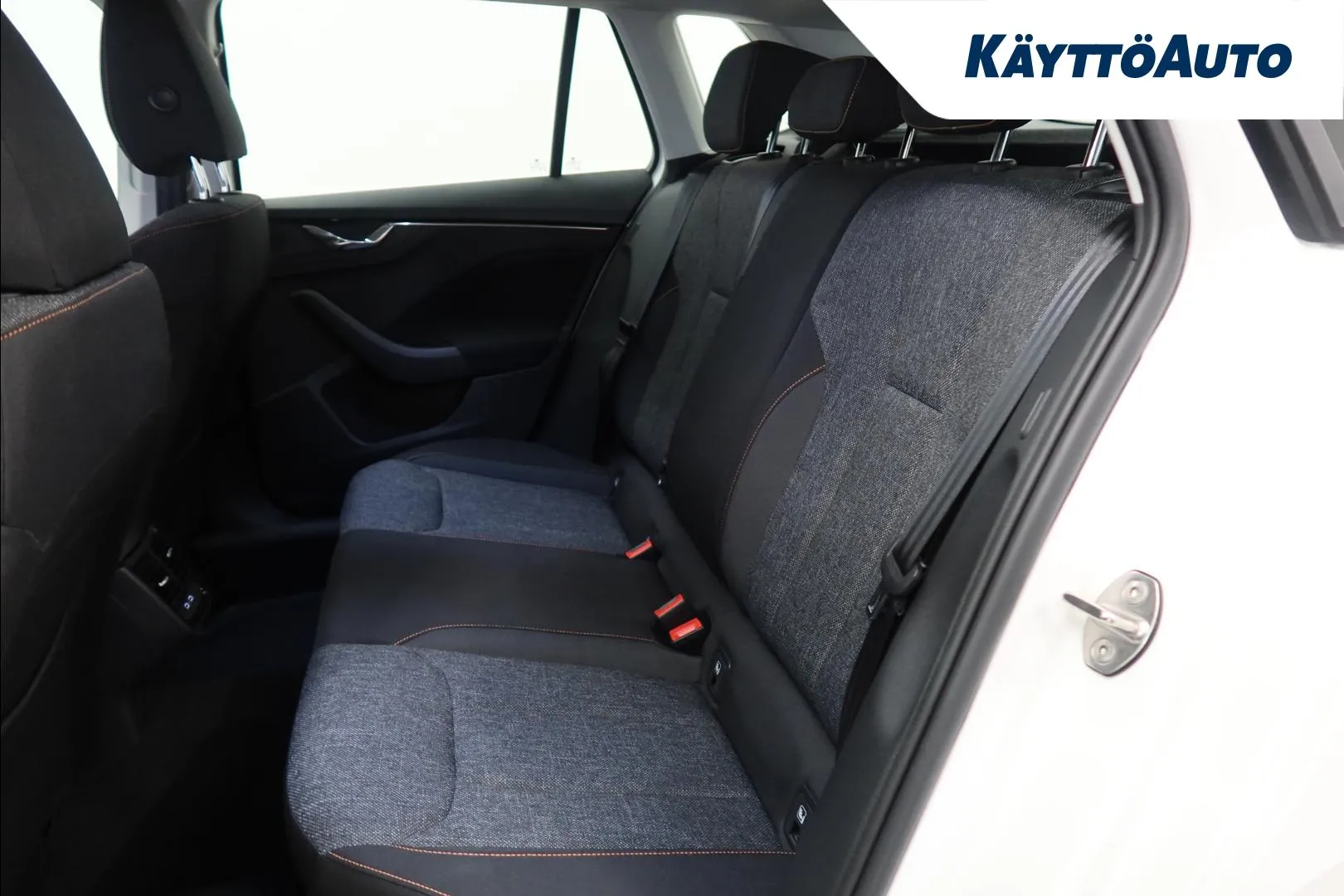 Skoda Kamiq ETN-181 carousel image
