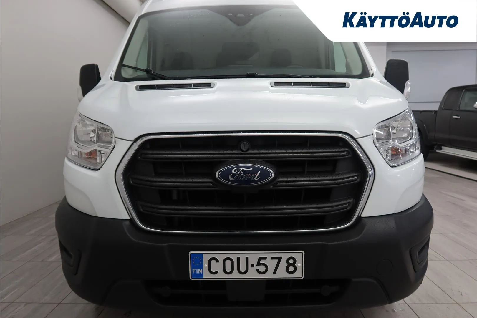 Ford Transit COU-578 carousel image