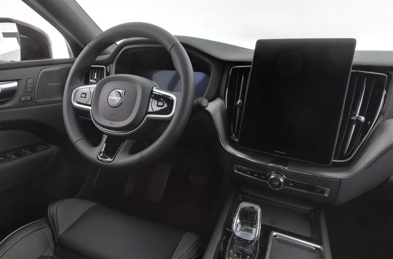 Volvo XC60 ISJ-273 carousel image