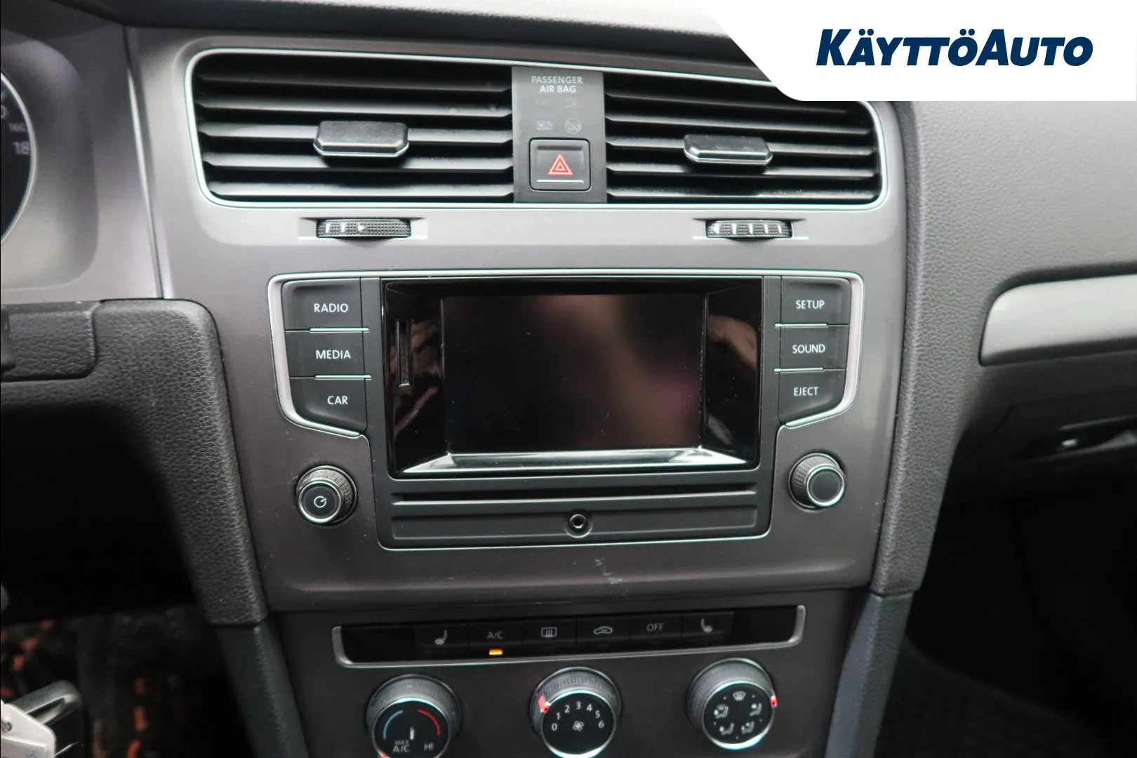 Volkswagen Golf NJY-406 carousel image