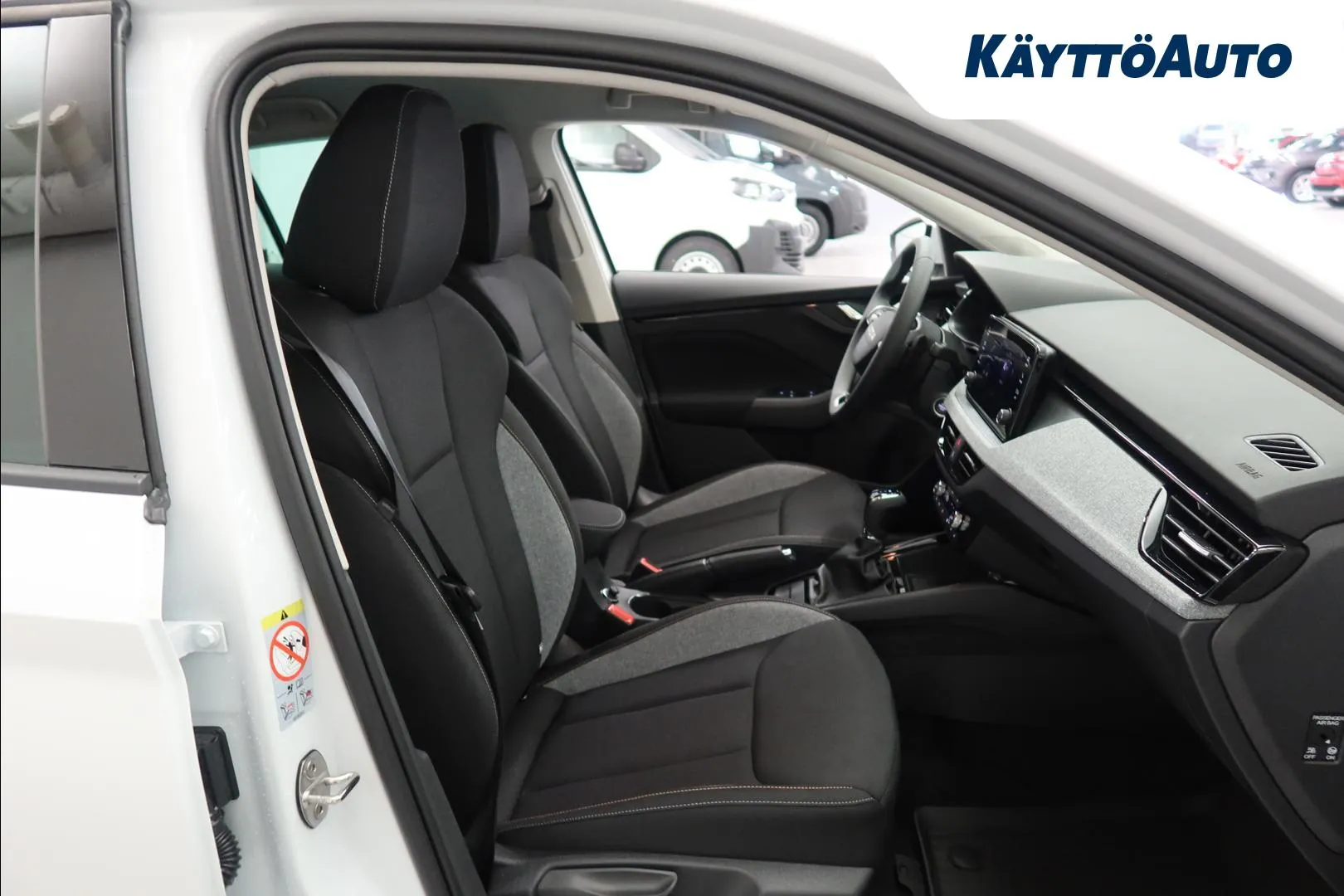 Skoda Scala YYE-335 carousel image