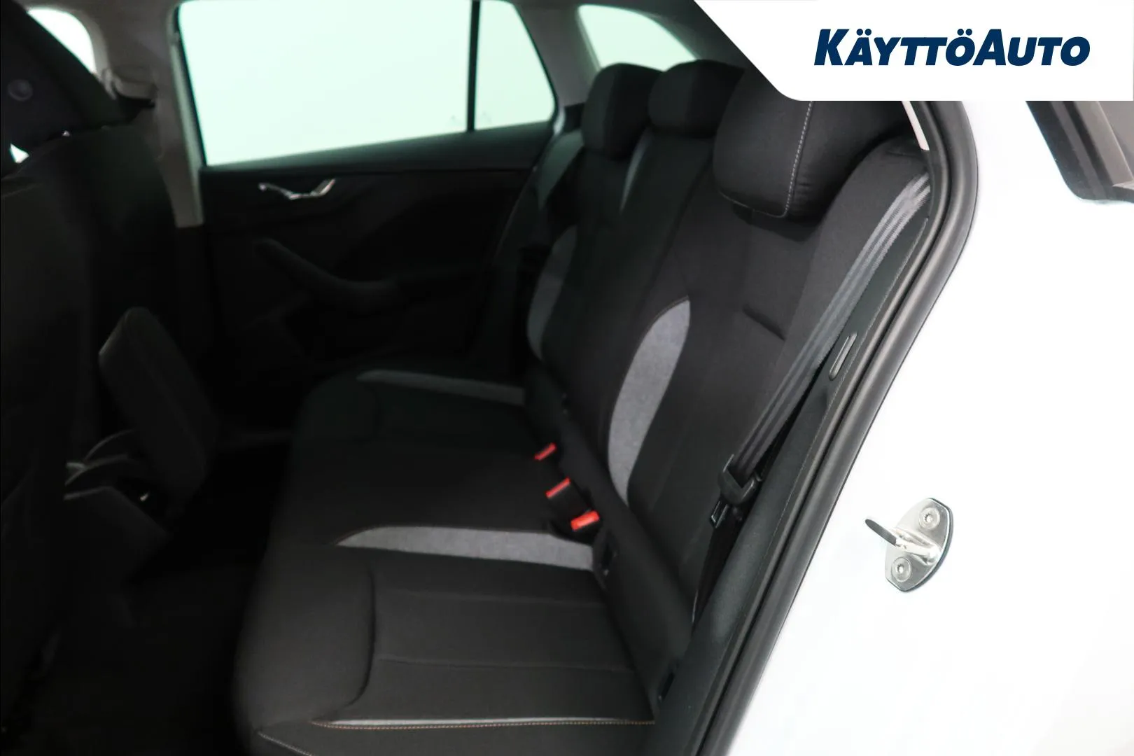 Skoda Scala YYE-335 carousel image