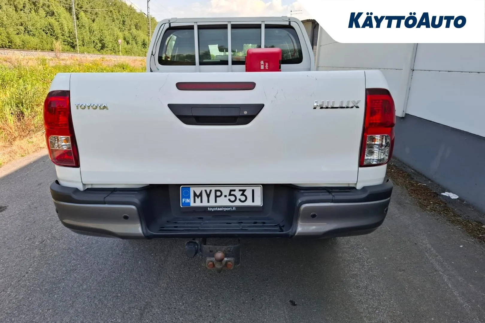 TOYOTA Hilux MYP-531 carousel image