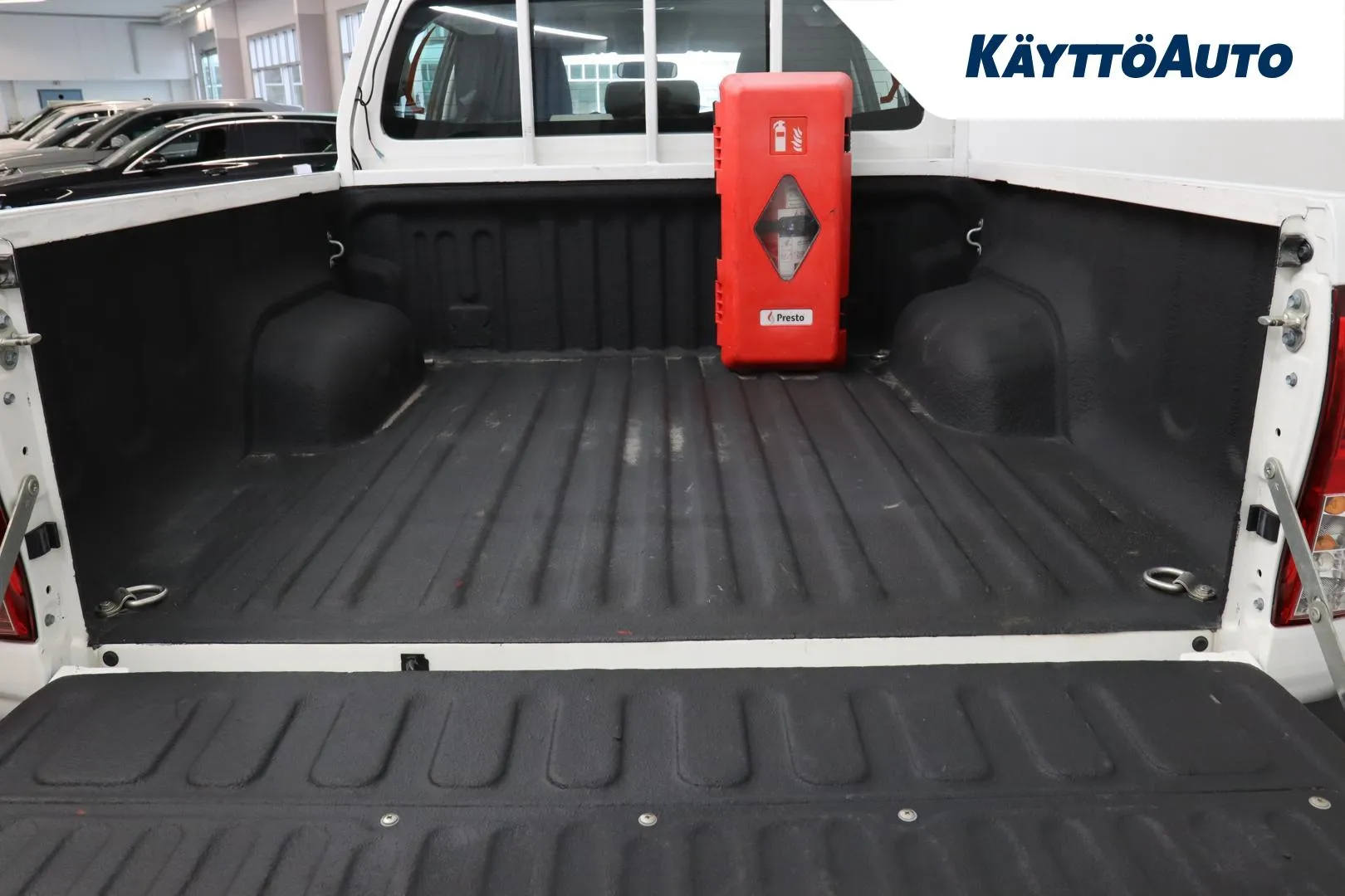 TOYOTA Hilux MYP-531 carousel image