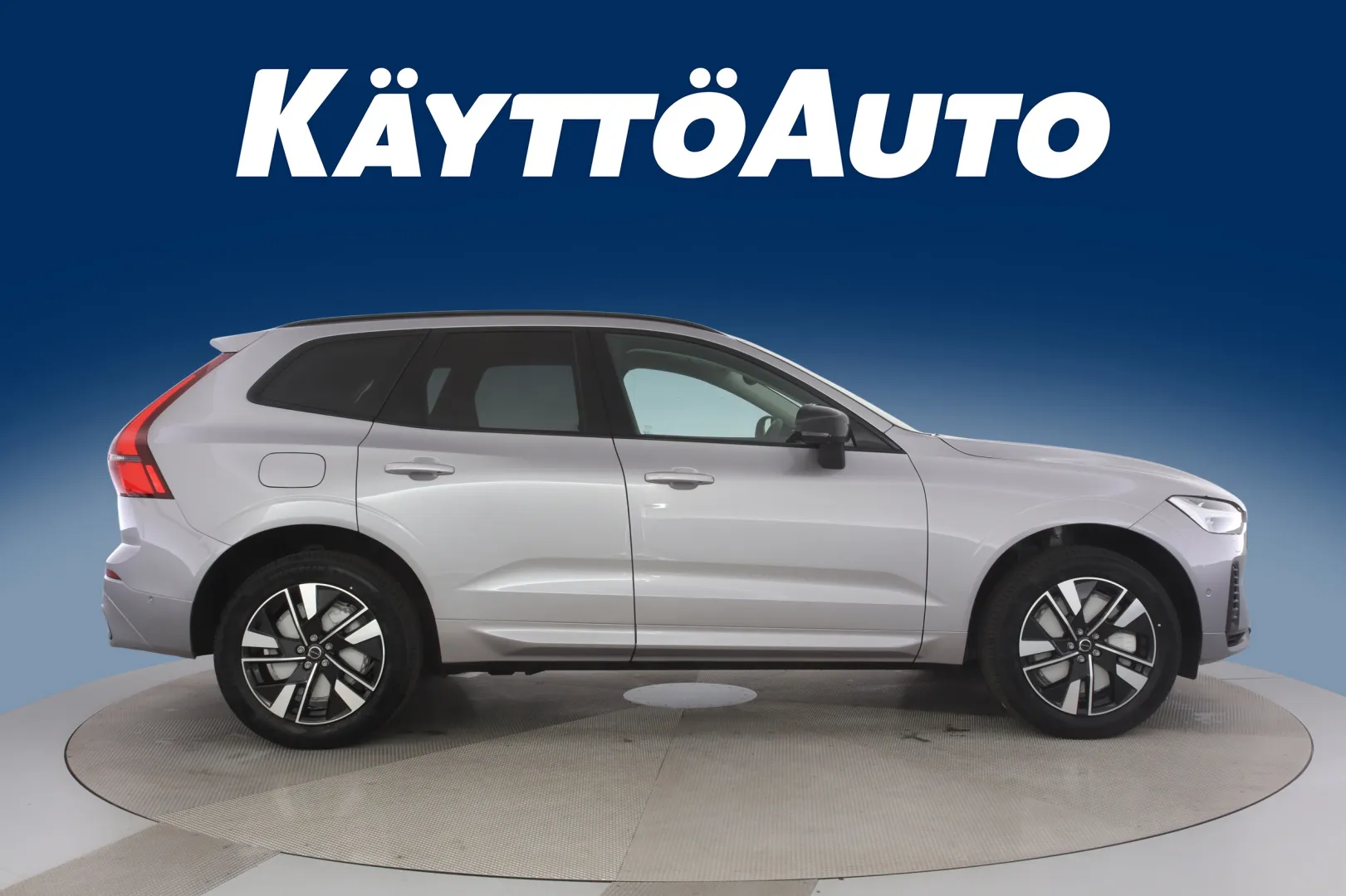 Volvo XC60 YYI-192 carousel image