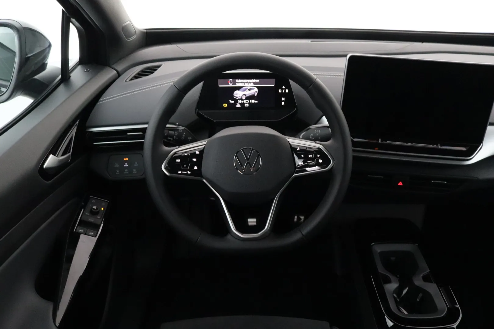 Volkswagen ID.4 YYF-783 carousel image