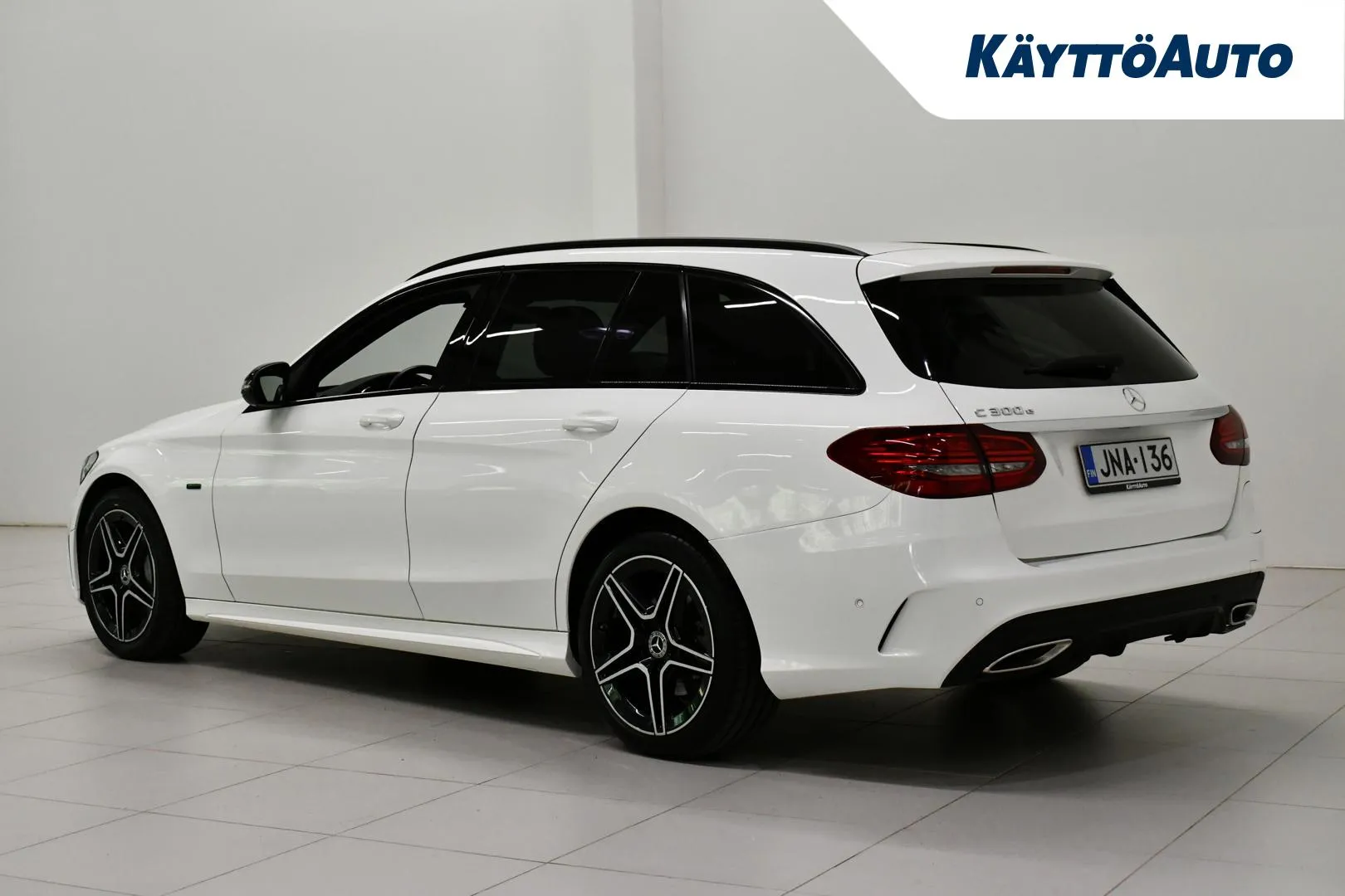 MERCEDES-BENZ C JNA-136 carousel image