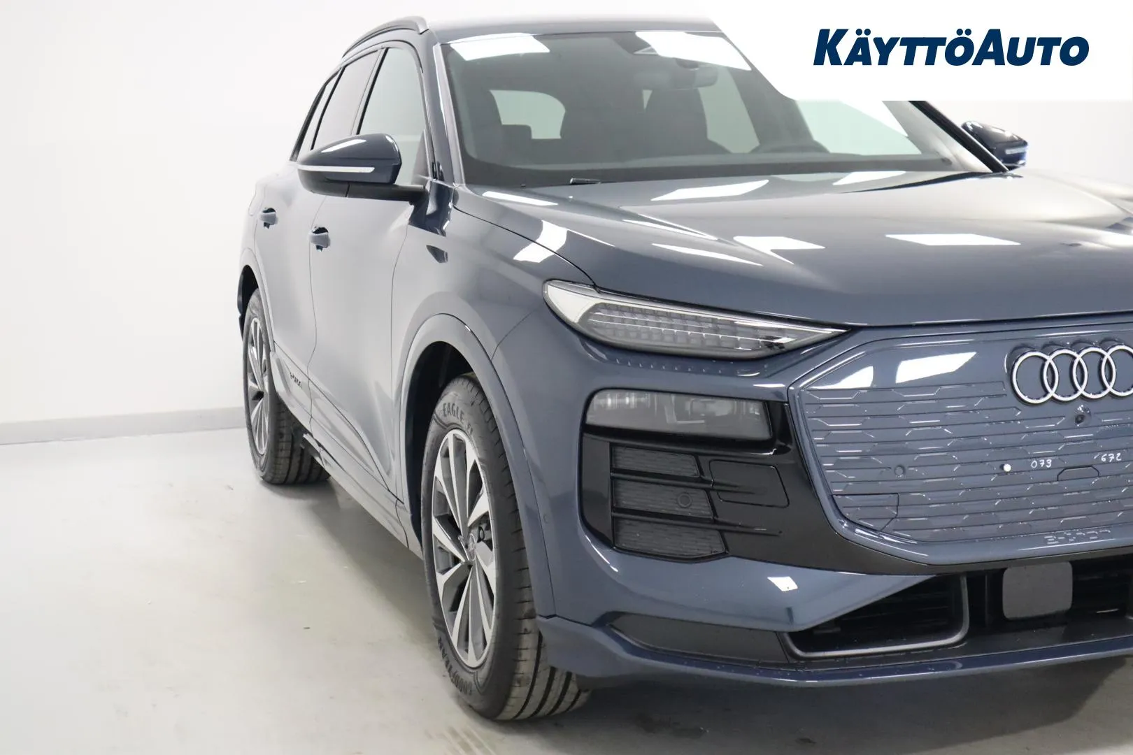 Audi Q6 e-tron YYF-729 carousel image