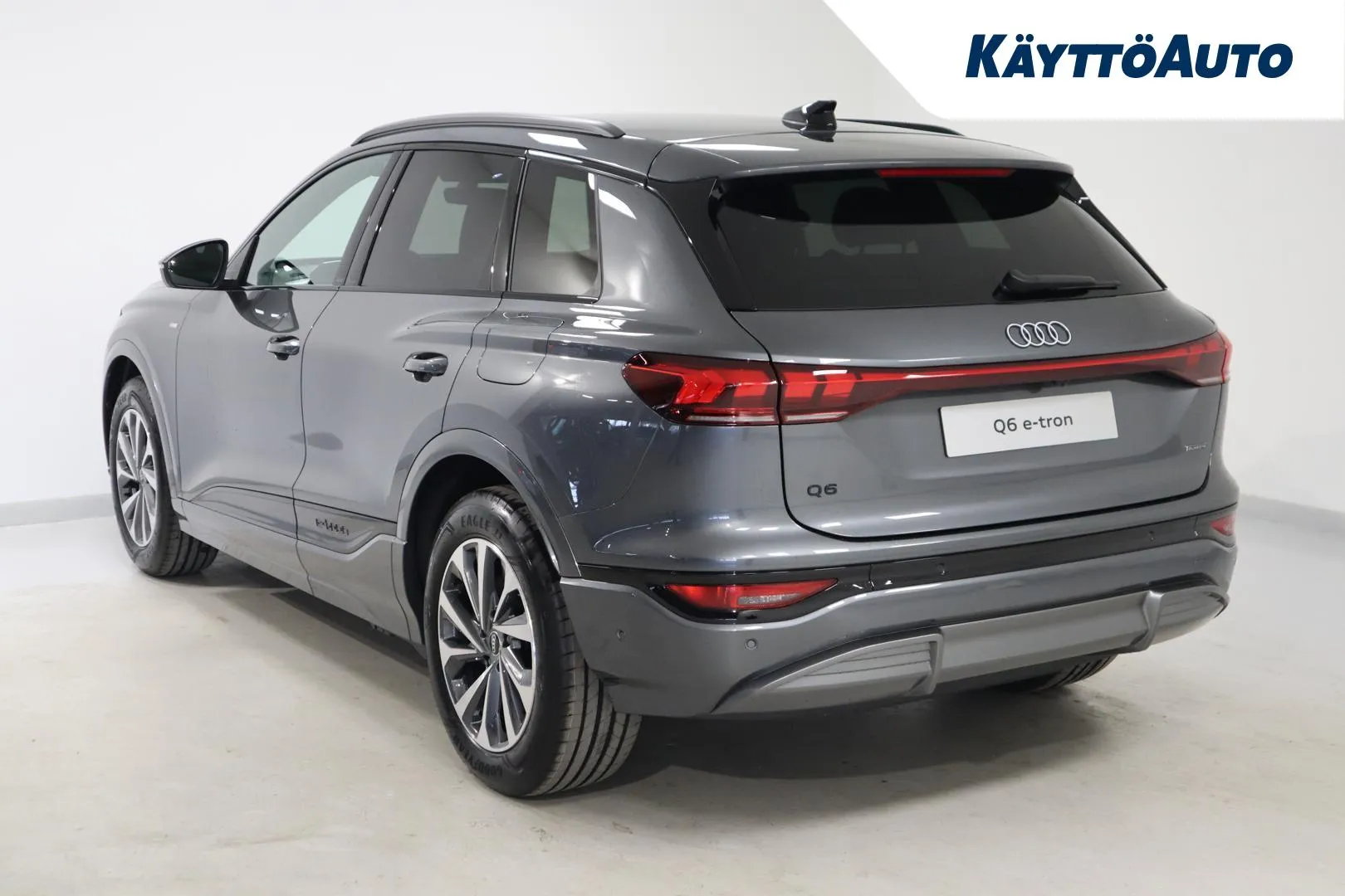 Audi Q6 e-tron YYF-730 carousel image