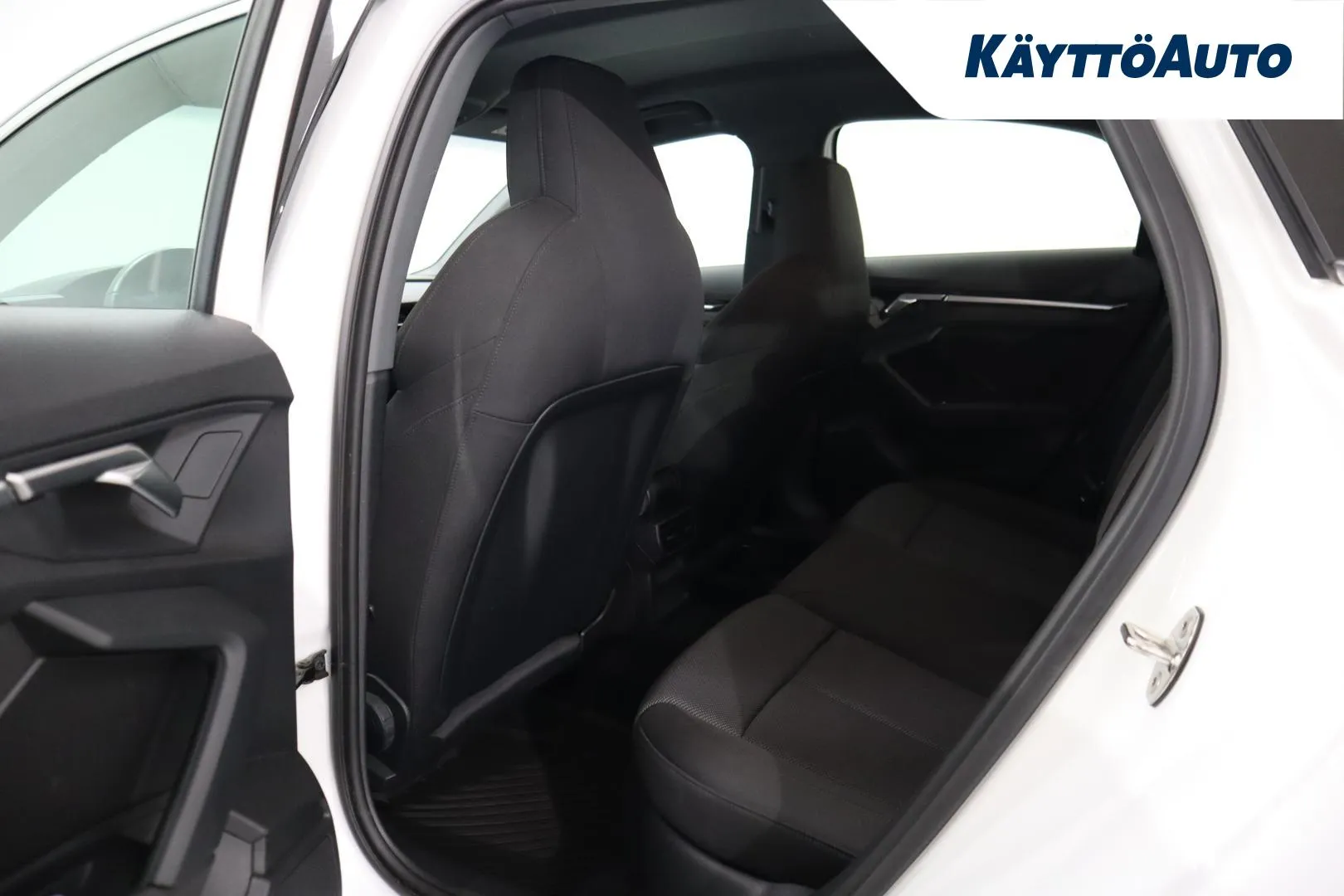 AUDI A3 CRF-598 carousel image